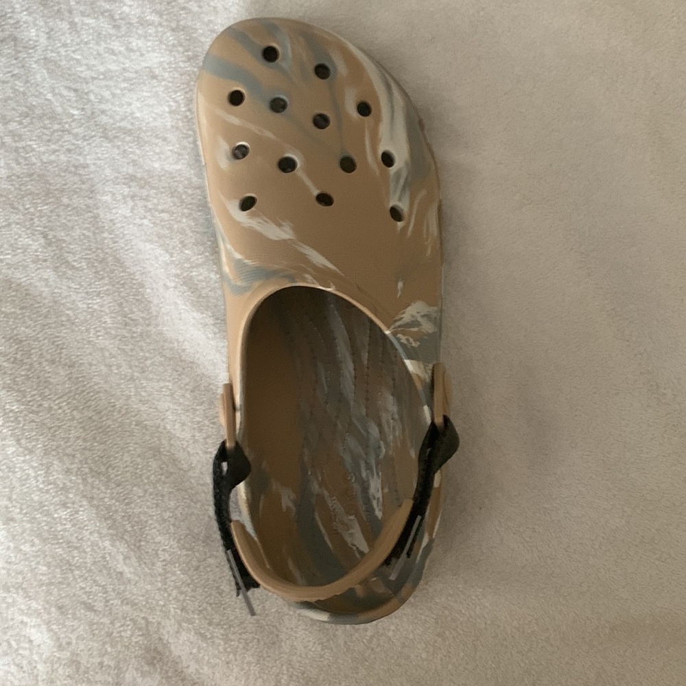 NWT Classic All Terrain Marbled Crocs